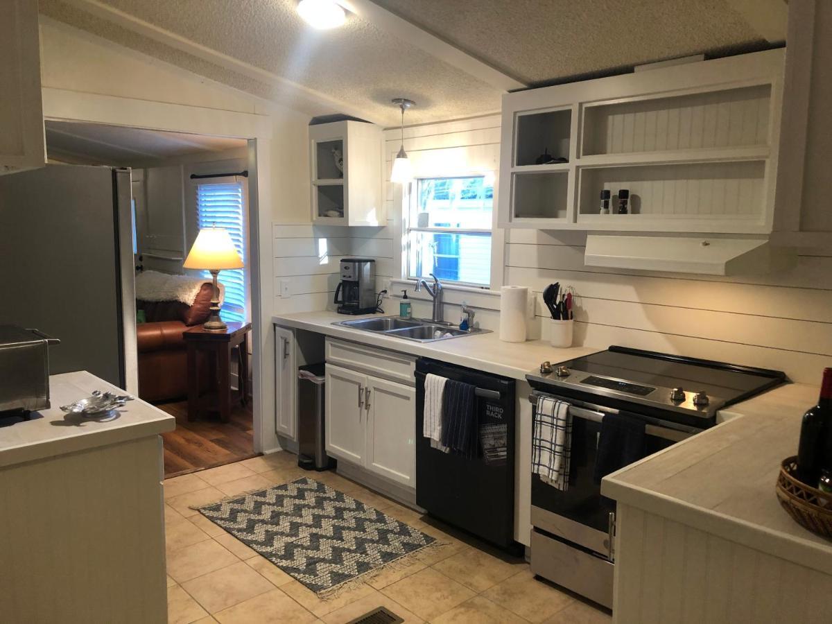 Sc New Renovation, Close To Parris Island, Historic Downtown, Beautiful Beaches, Sleeps 8 Holiday home Beaufort